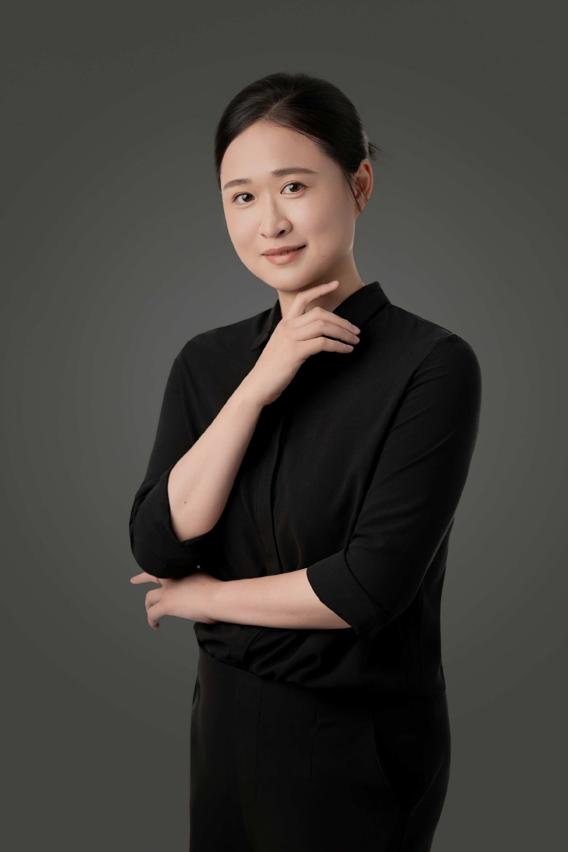 顾菁.jpg