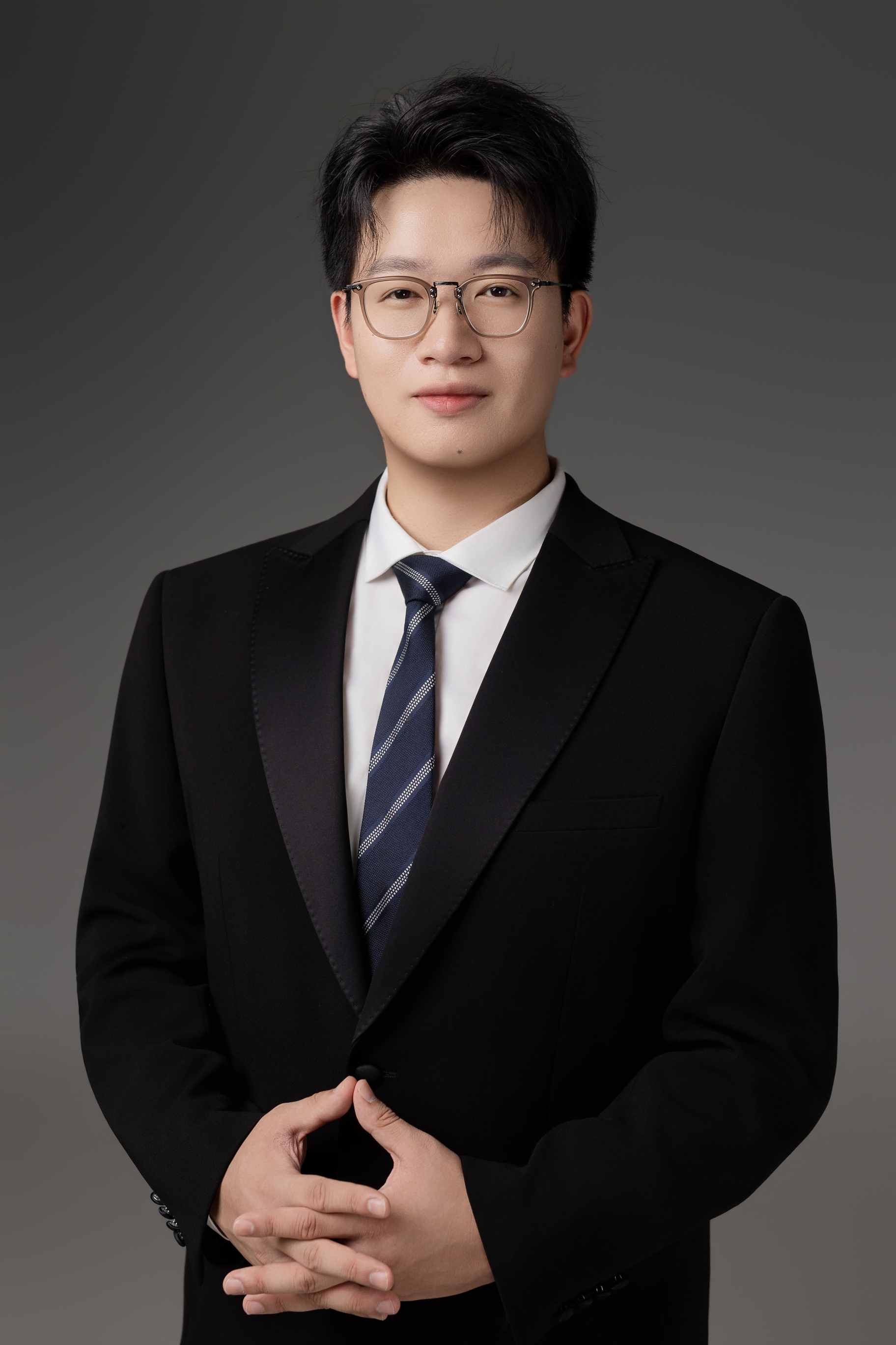沈子尧.jpg